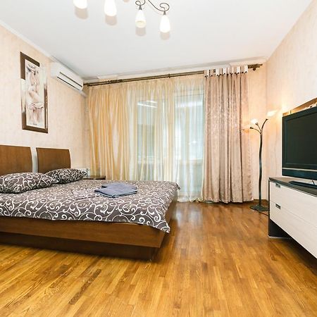 Two-Storey Apartment Near Iec Kiev Exterior foto