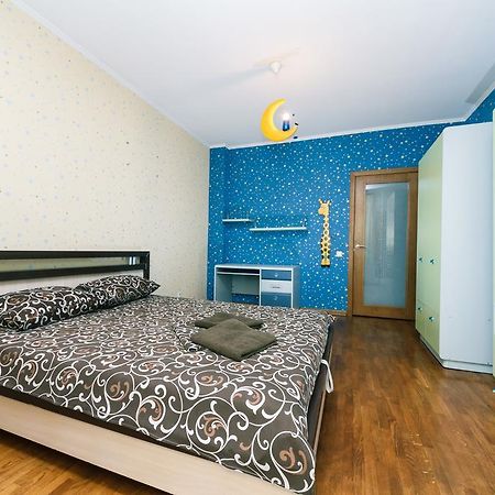 Two-Storey Apartment Near Iec Kiev Exterior foto