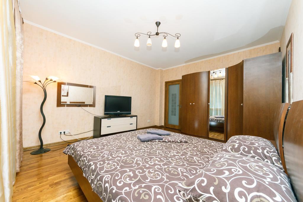 Two-Storey Apartment Near Iec Kiev Exterior foto